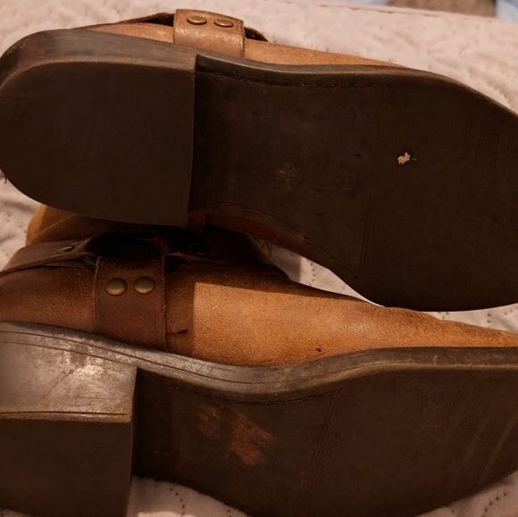 Women's Boots Sz 7.5 - Picture 11 of 13